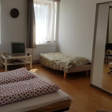 ולם Petra Apartmanok מראה חיצוני תמונה